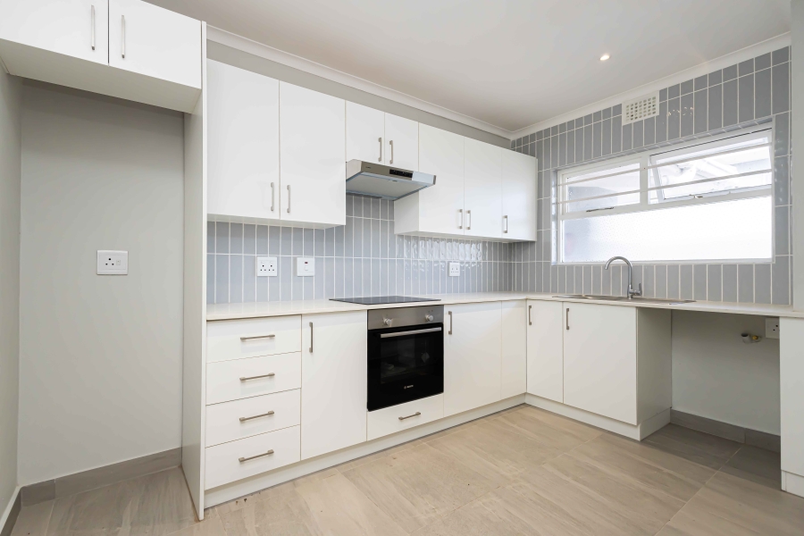 To Let 2 Bedroom Property for Rent in Sea Point Western Cape